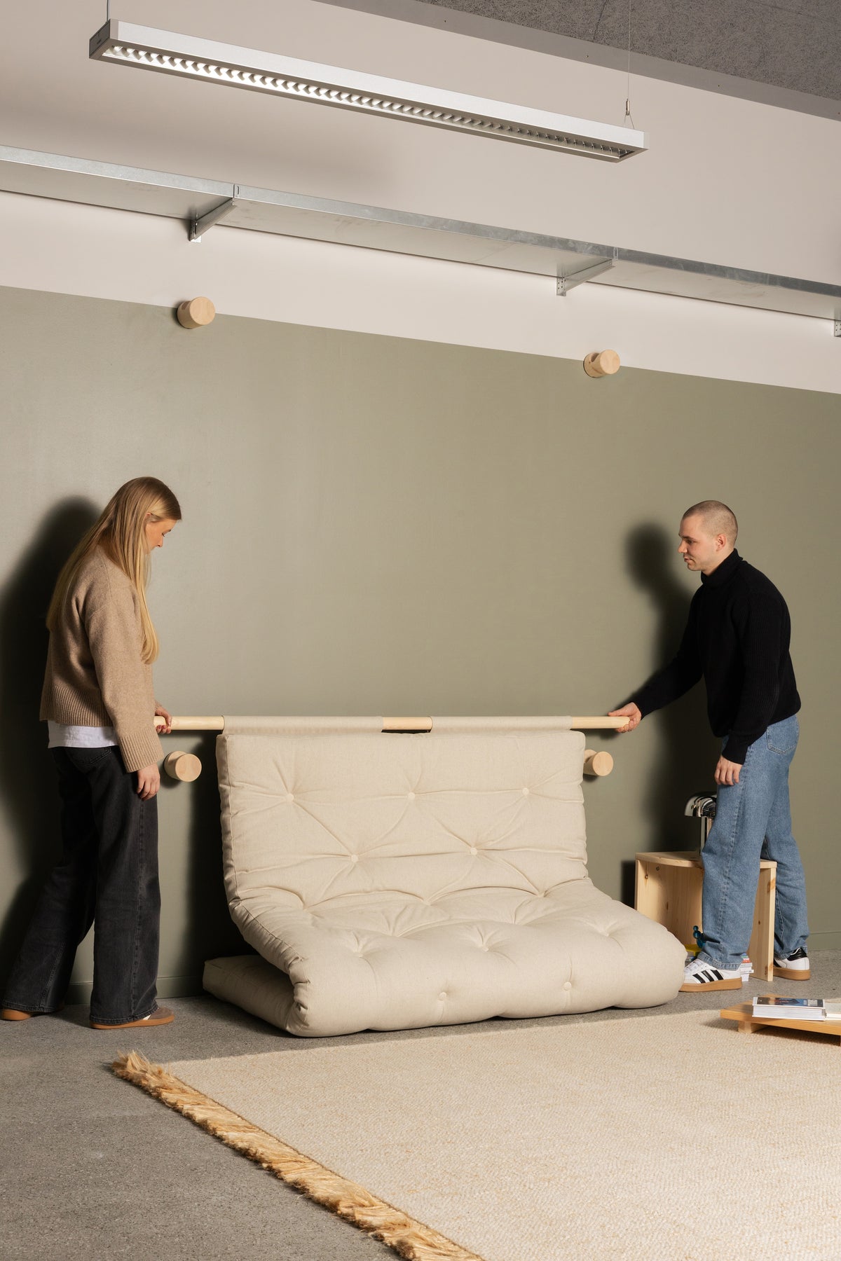 HOOKED RAW 135 X 200 W. BRAVO MATTRESS GOLDEN OCHRE