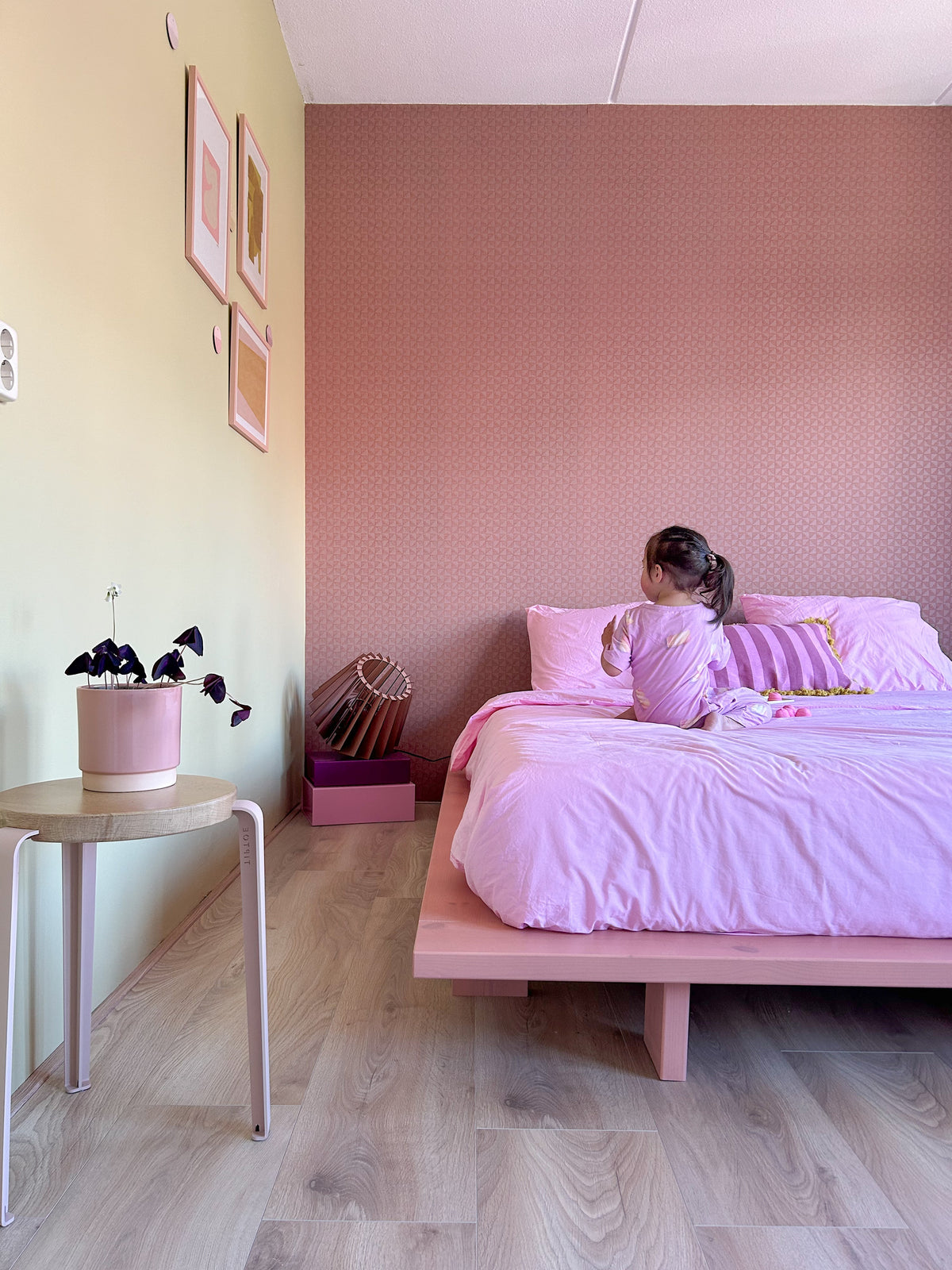 JAPAN BED PINK SKY 180 X 200
