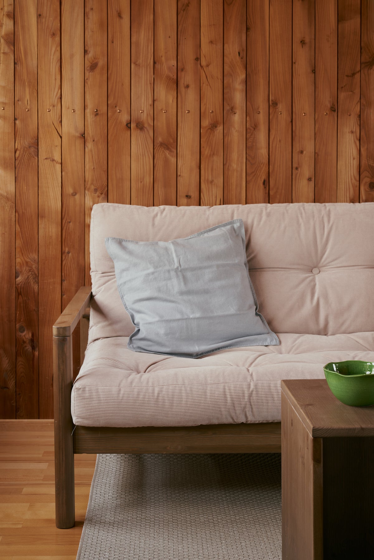 POIGNÉE CLAIRE VERNISSEE AVEC MATELAS MIXTE 5 COUCHES MAT NATUREL