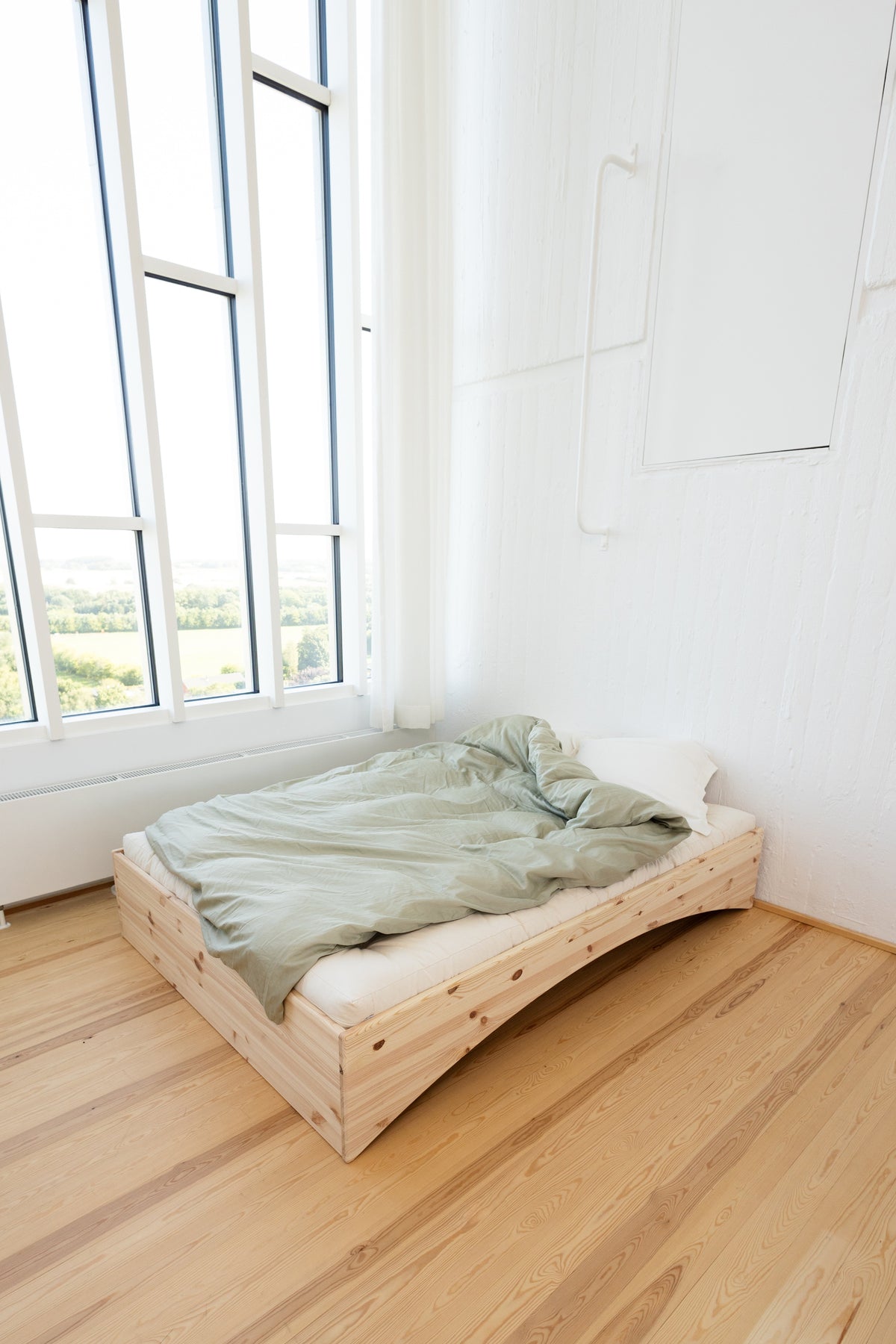 ORBIT BED RAW 160 X 200