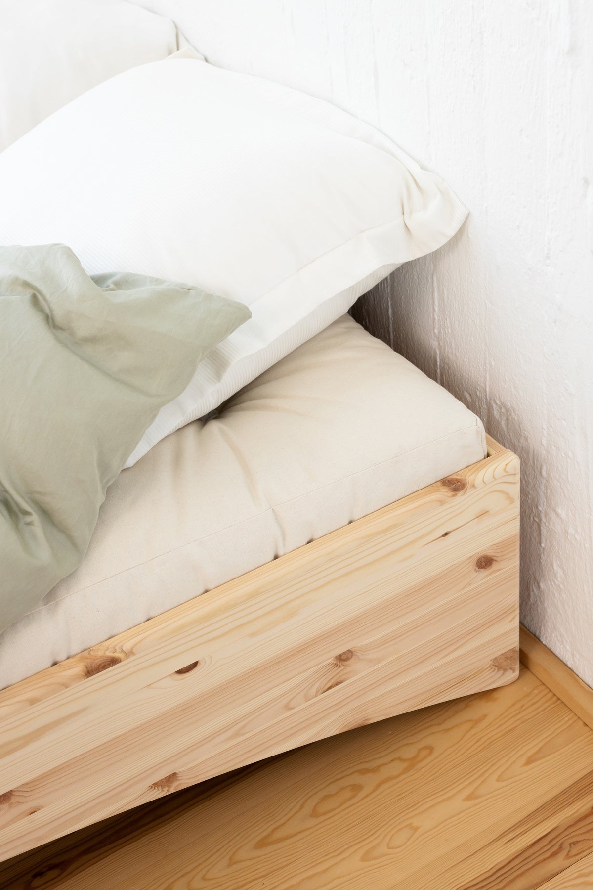 ORBIT BED RAW 180 X 200