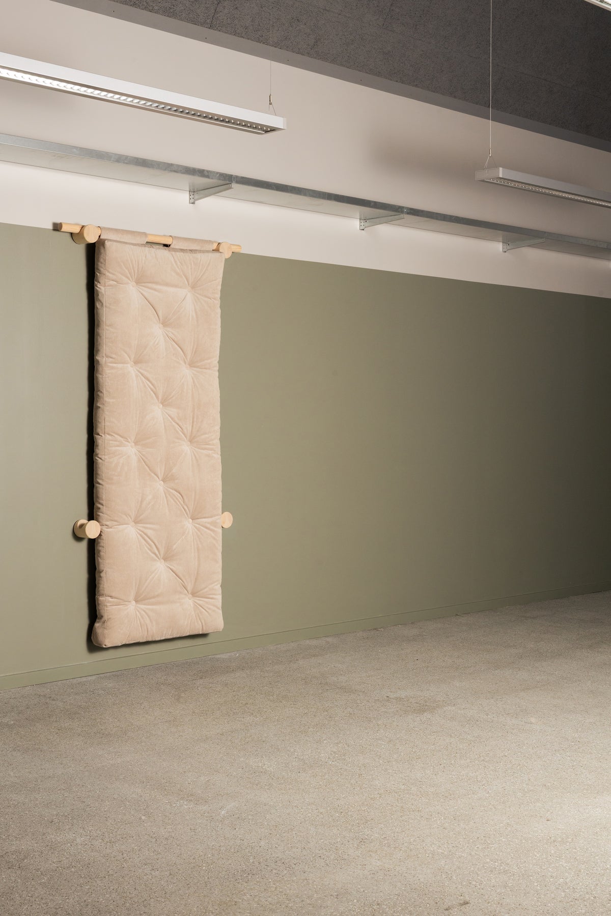 HOOKED RAW 75 X 200 W. BRAVO MATTRESS GOLDEN OCHRE
