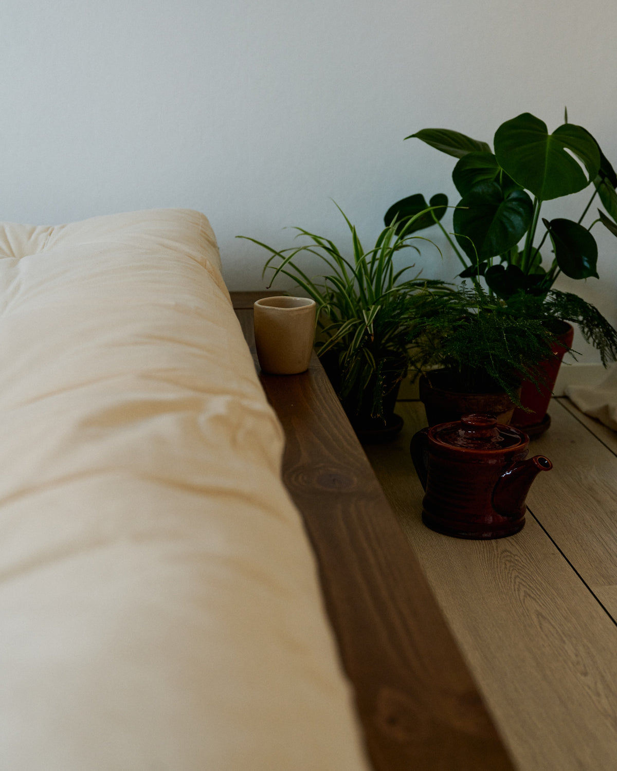 JAPAN BED CAROB BROWN FULL SIZE