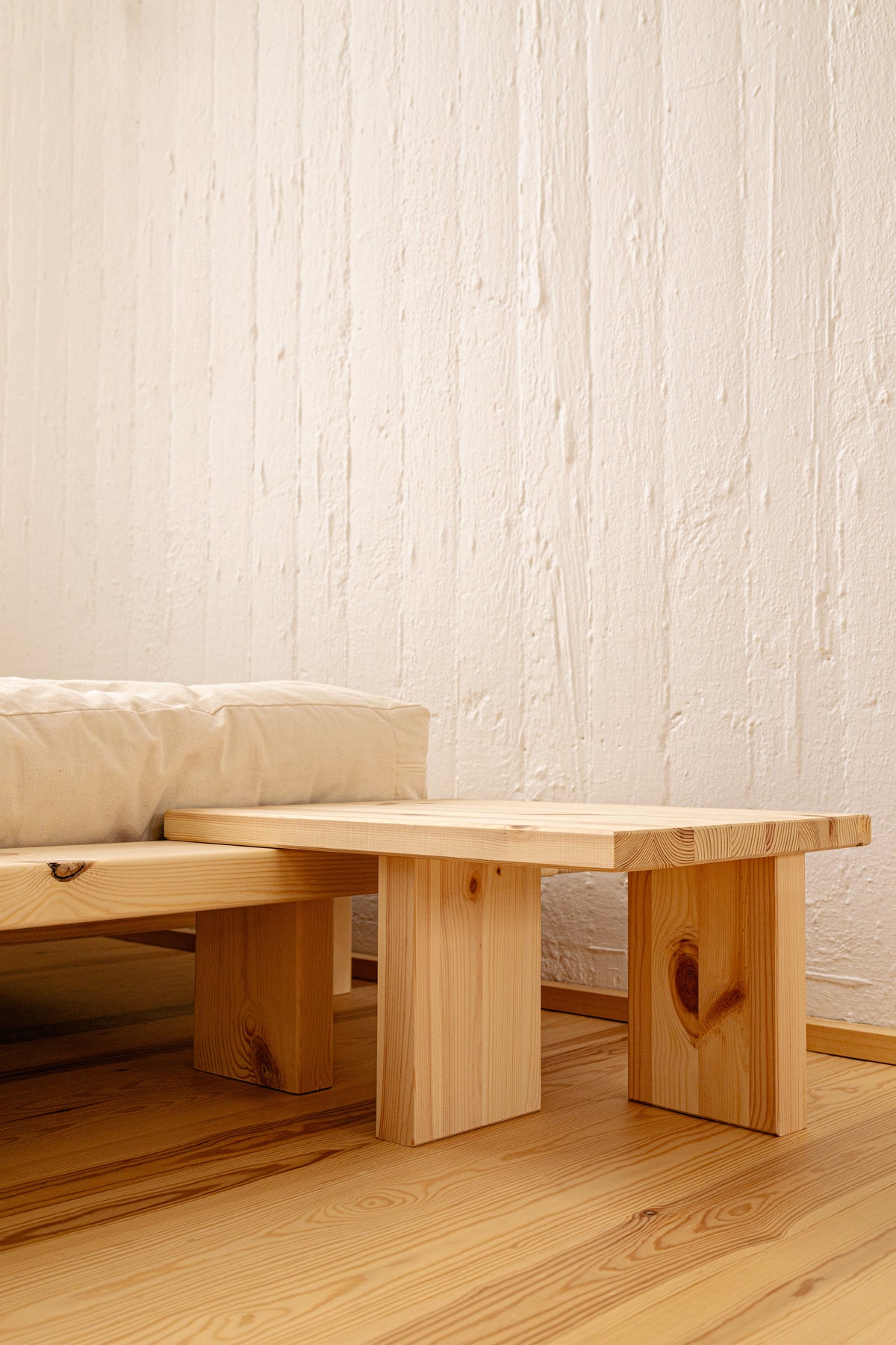 JAPAN BEDSIDE TABLE RAW