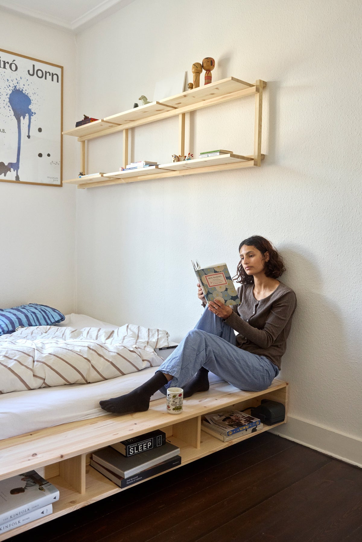 MERGE BED RAW KING SIZE